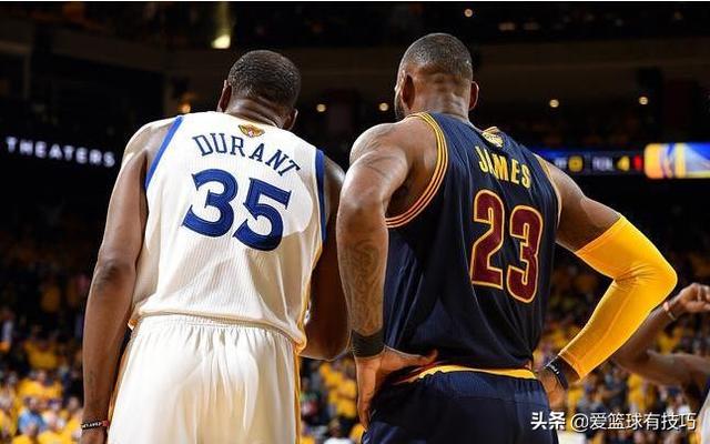 詹姆斯组建热火三巨头