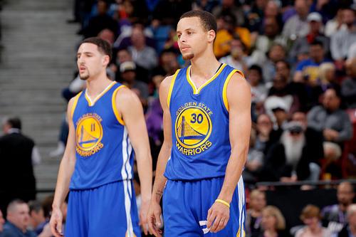 雄鹿vs湖人詹姆斯